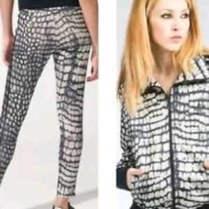 Make me an offer ,Adidas Firebird  ,Jacket & Sweatpants Rare Set